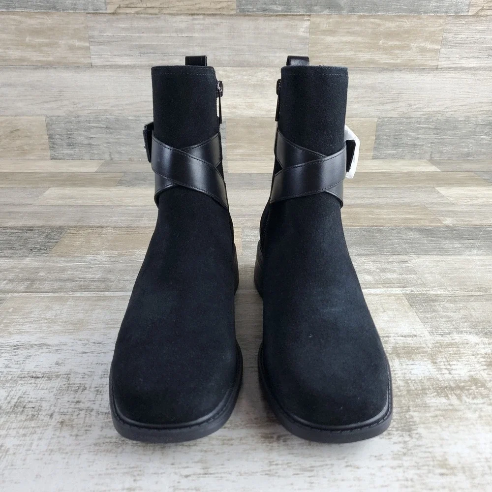 Donald Pliner Mathilda Womens Ankle Boots Sz 8 M Black Suede Side Zip Round Toe